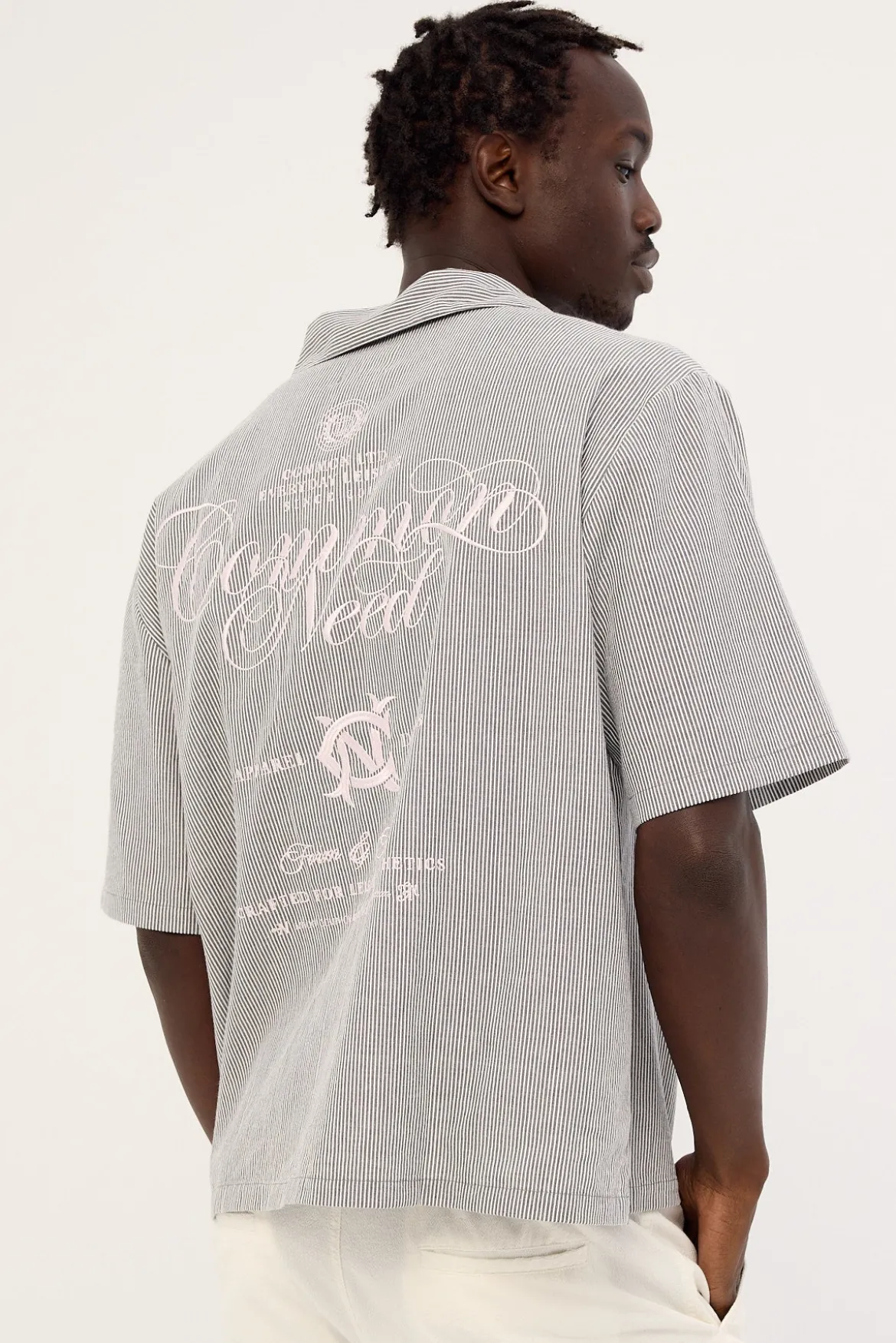 Relay Boxy Cropped Resort Shirt Off Black