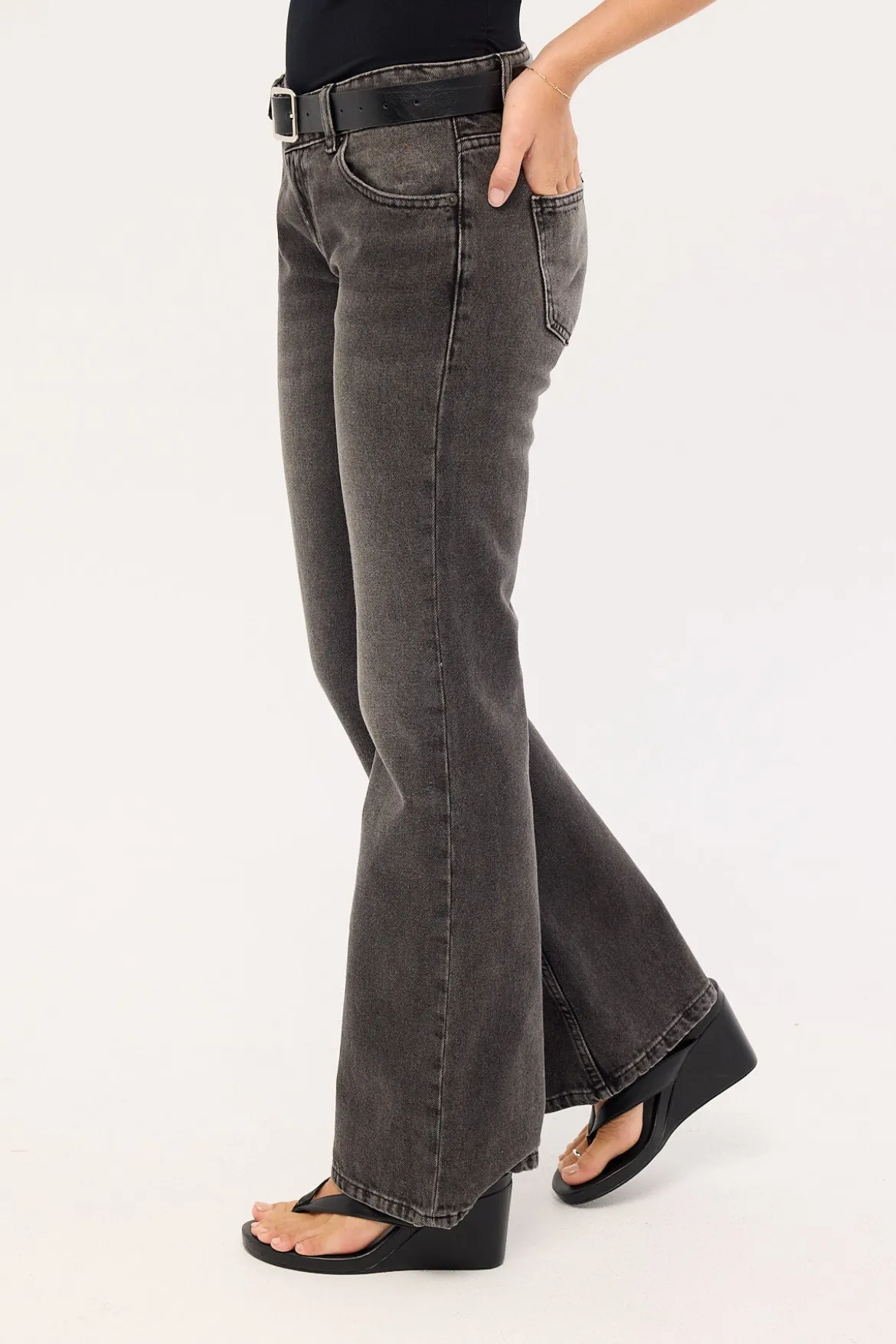 Rigid Low Rise Flare Jeans Washed Black Grey