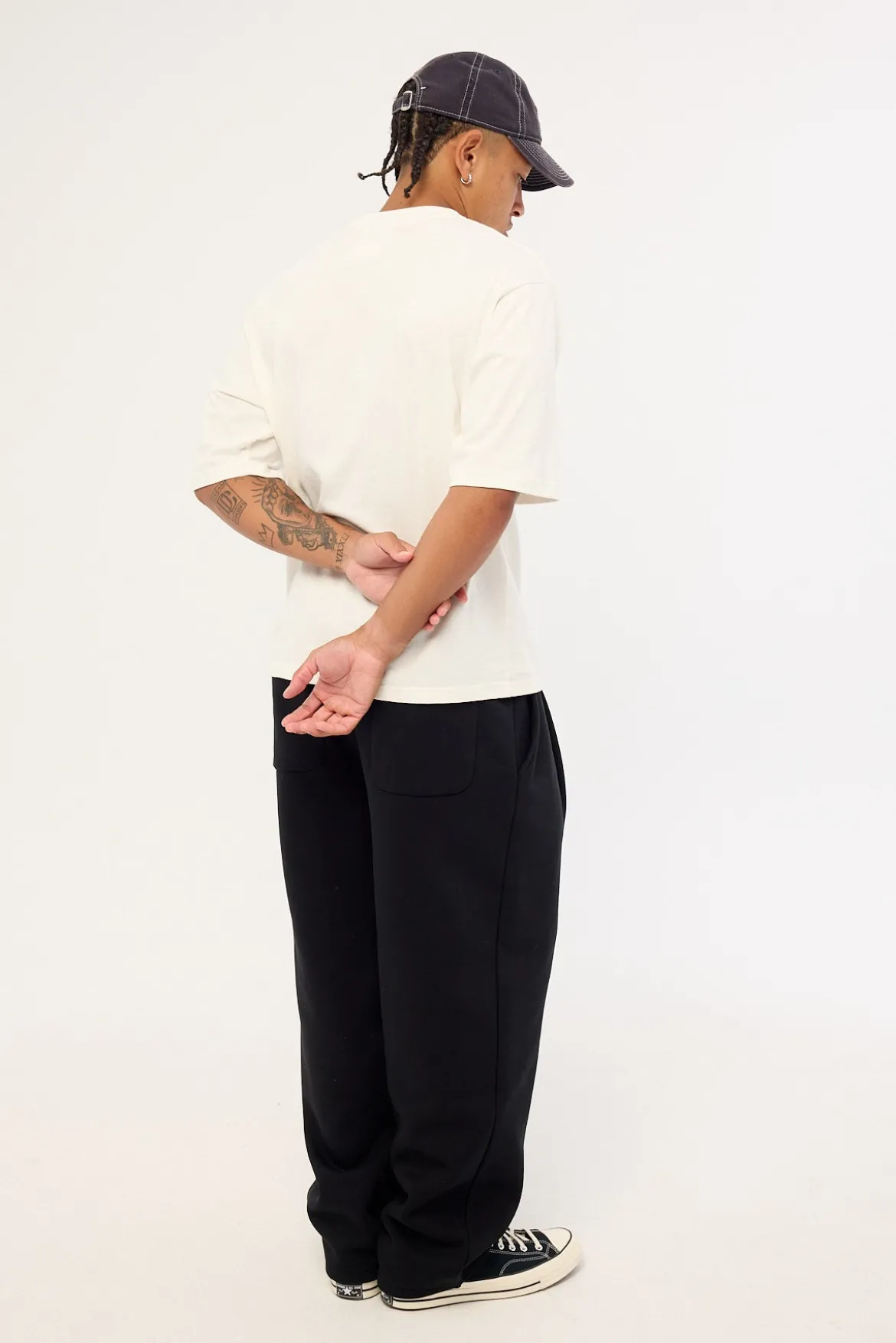 Roam Pleated Sweatpant Black