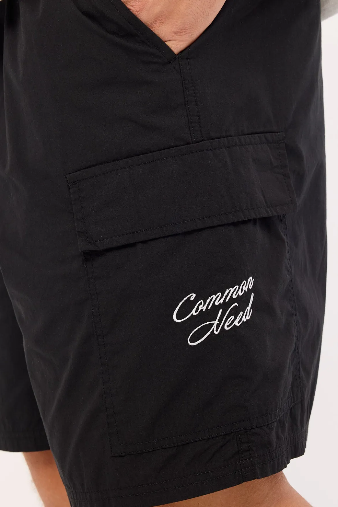 Sakura Cargo Elastic Waist Short Black