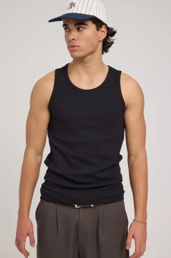 Scoop Neck Singlet Tank Black