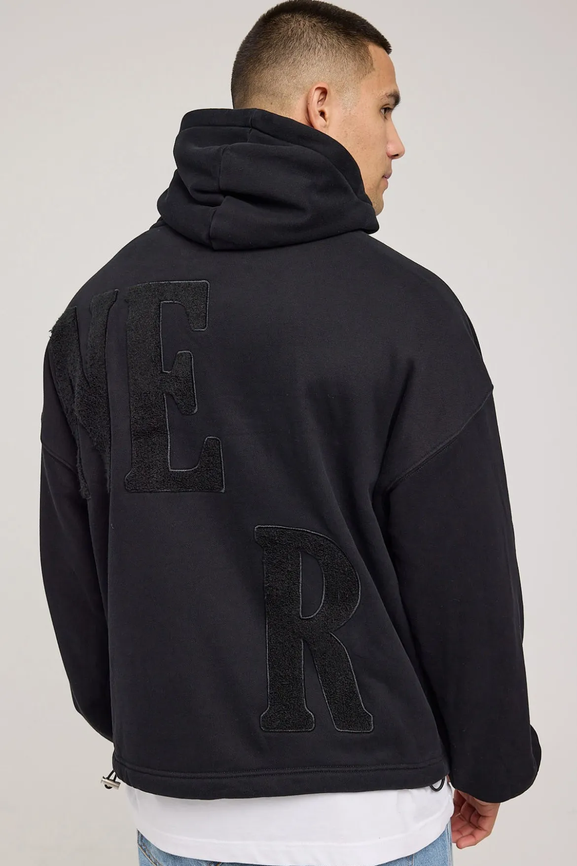 Season Hoodie Black