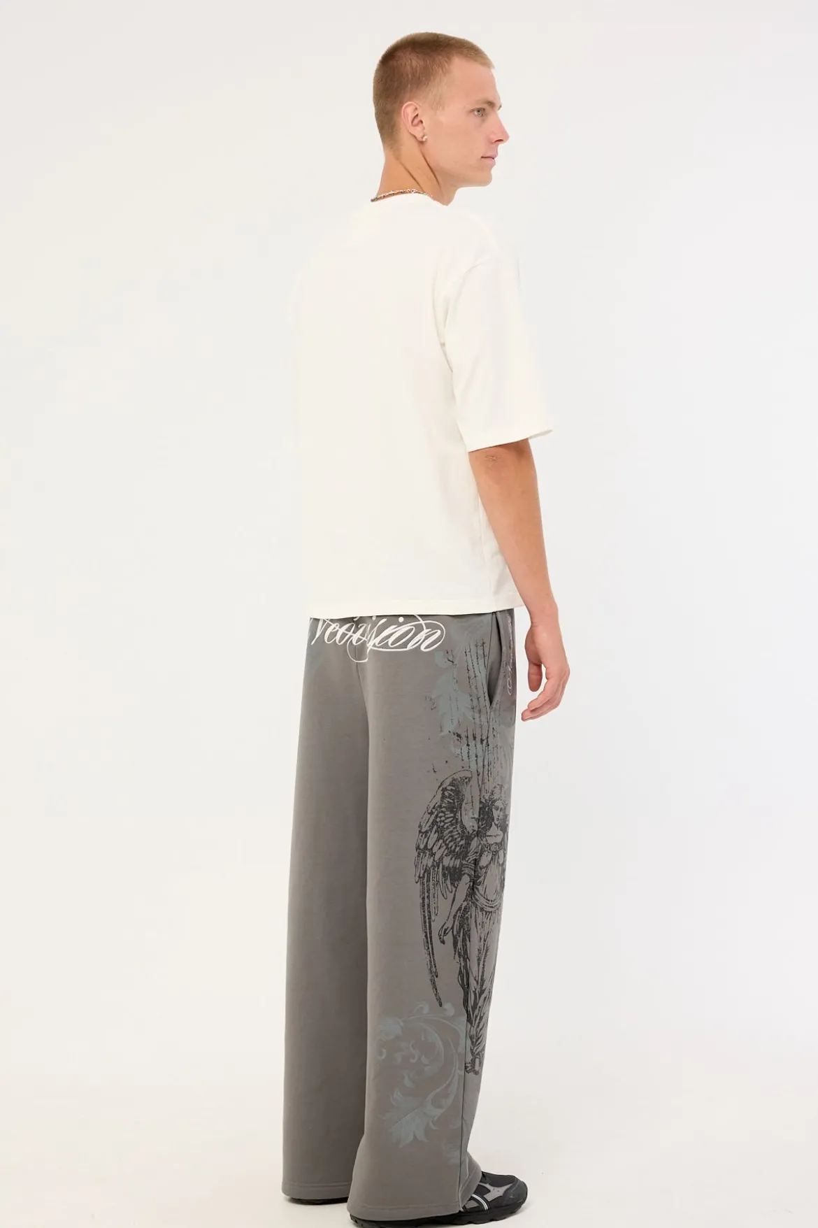 Seraph Super Baggy Sweatpant Smoke Grey