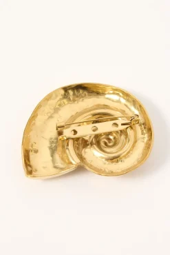 Shell Brooch Gold