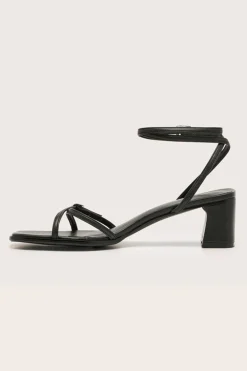 Sian Block Heel Black