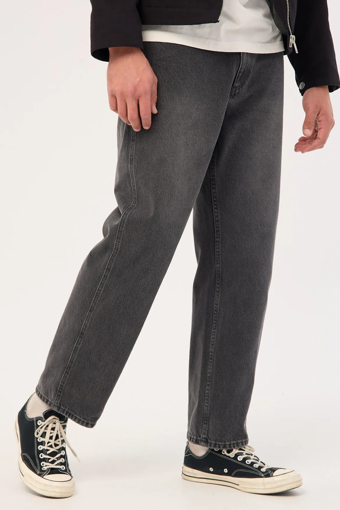 Slacker Jean Jetfire Black
