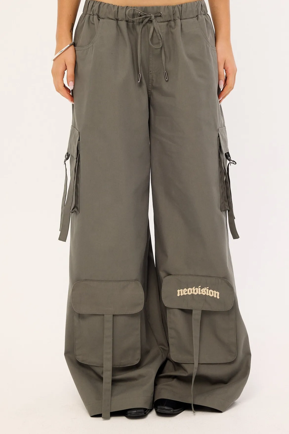 Stealth Pocket Wide Leg Cargo Pant Charcoal
