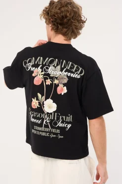 Strawberry Cropped Heavyweight Easy Tee Black