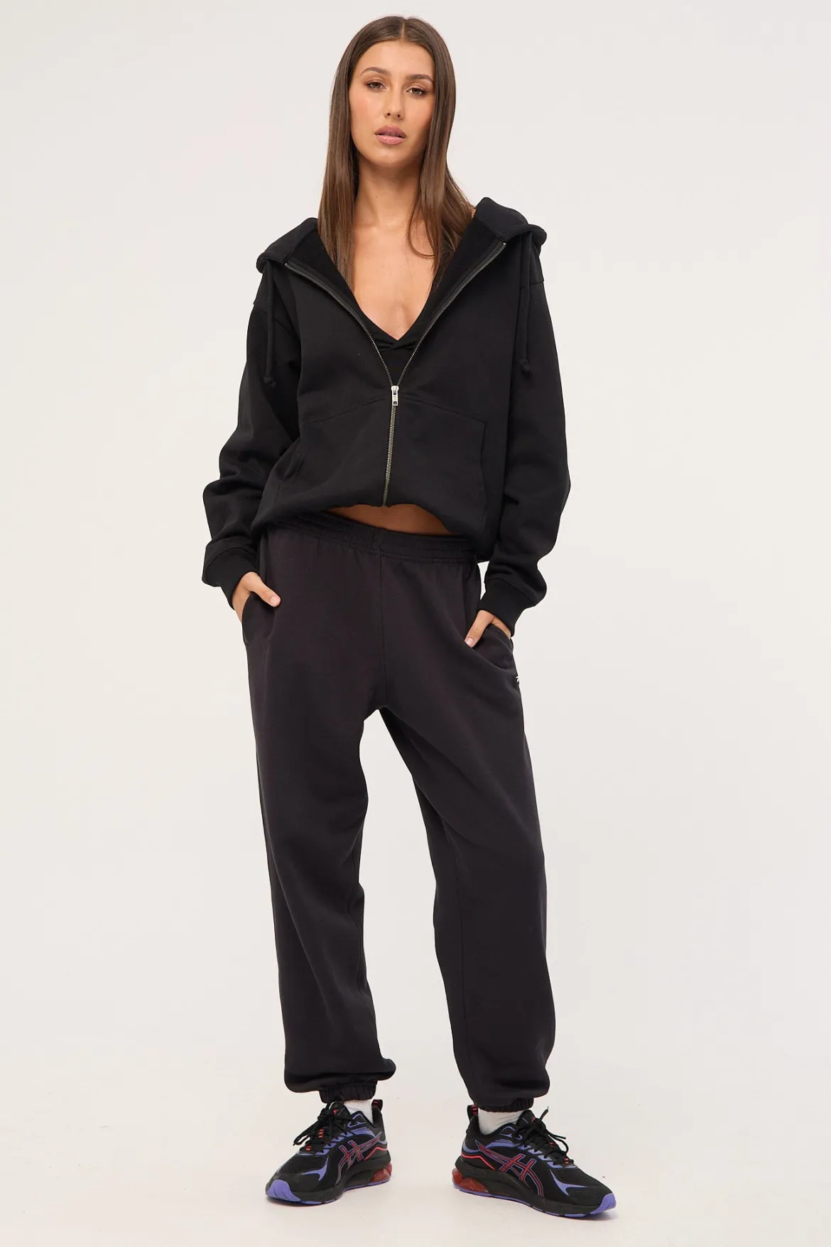Studio Style Jogger Black