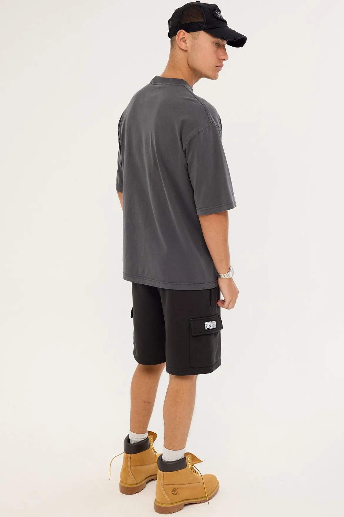 Supernova Relaxed Cargo Sweat Short Washed Night Black
