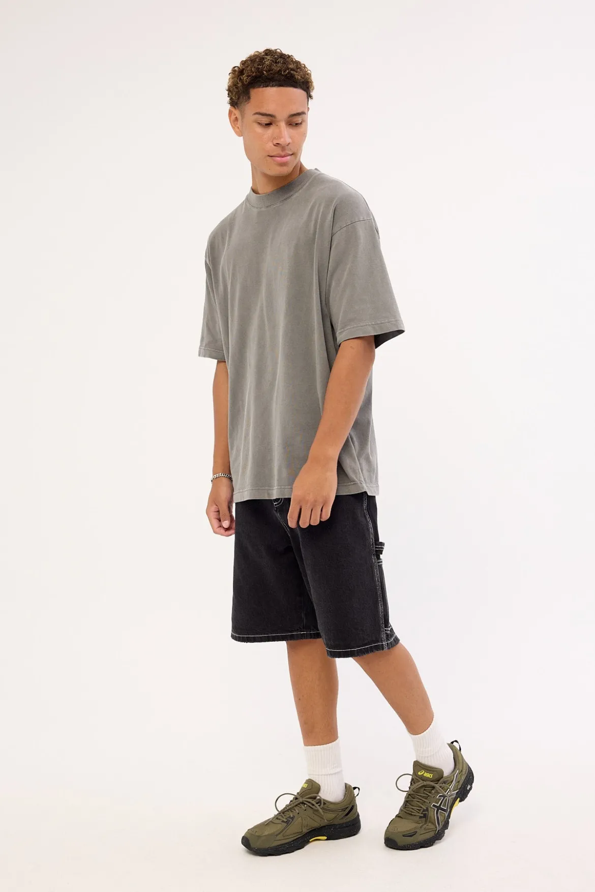 Superstition Biggest Slacker Baggy Carpenter Short Aged Black