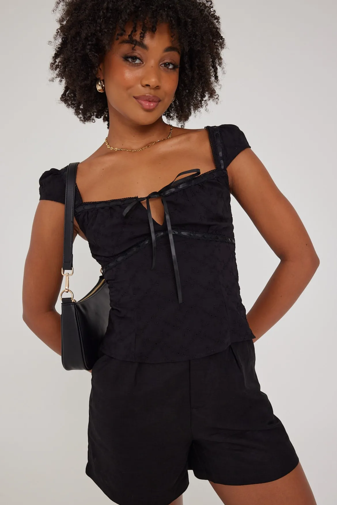 Tailored Linen Blend Short Black