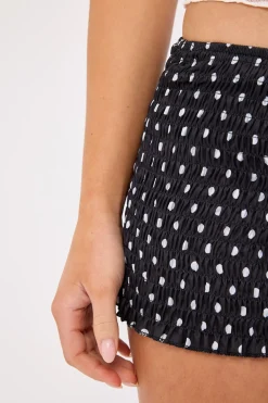 Terra Short Onyx Polka