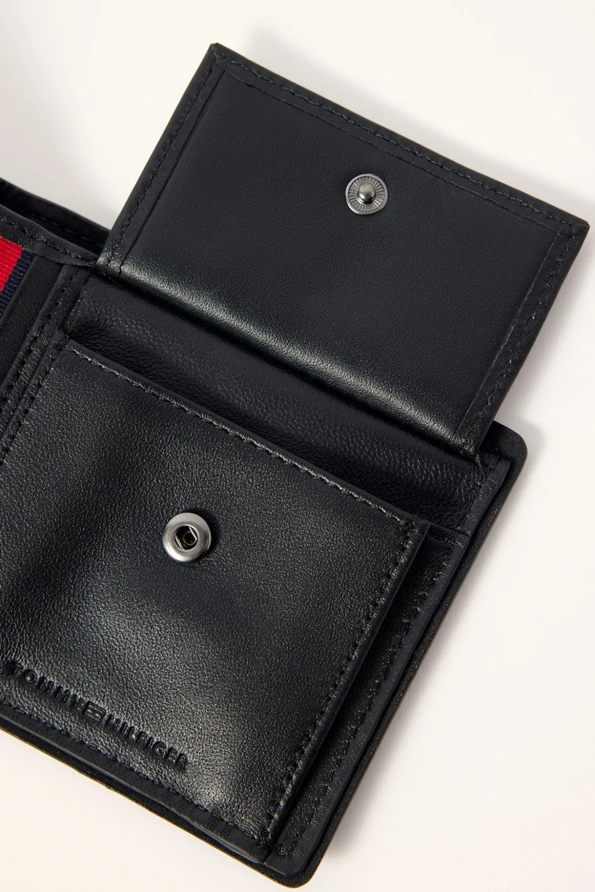 TH Corp CC and Coin Wallet Black