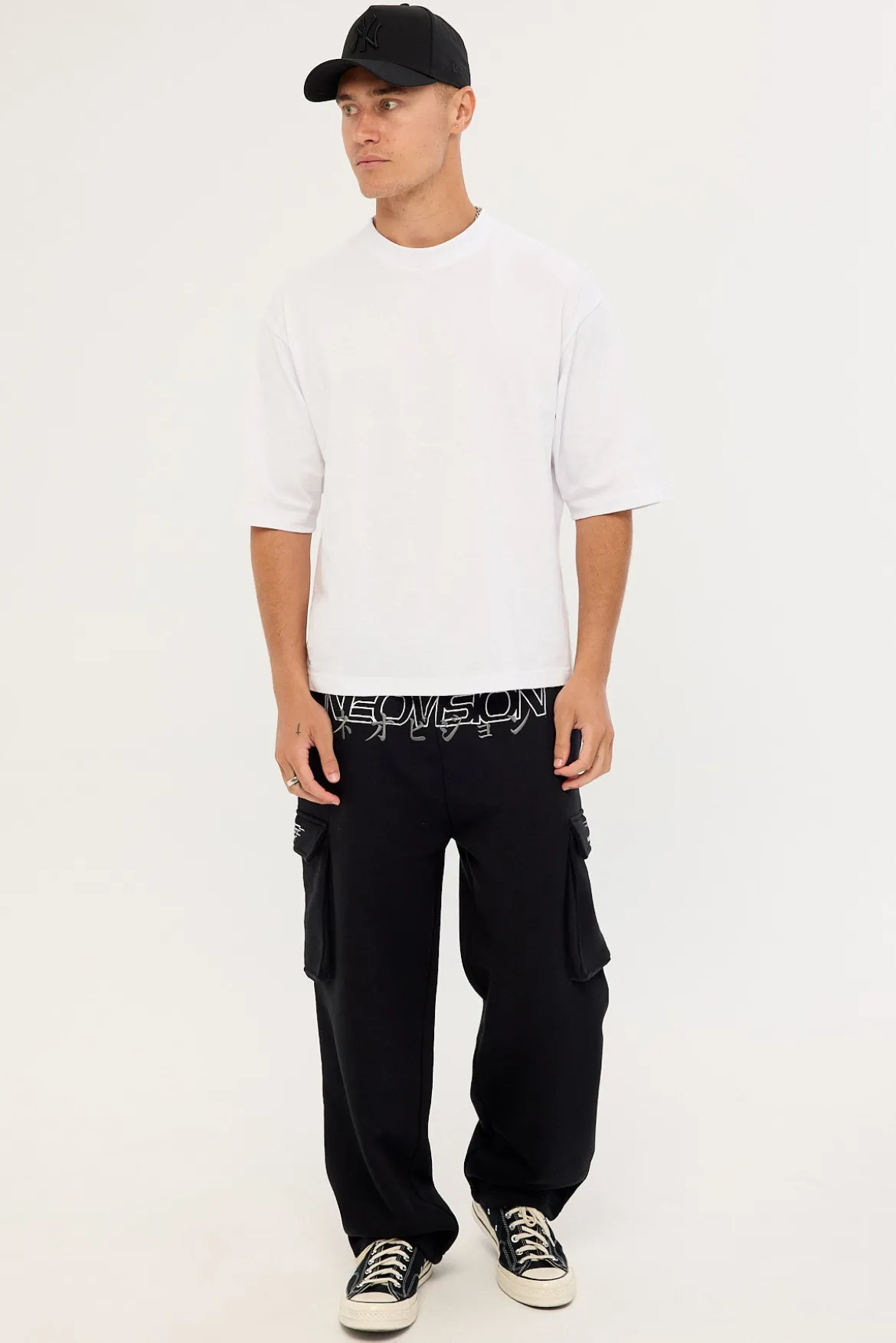 Thrash Baggy Elastic Cuff Sweat Pant Black