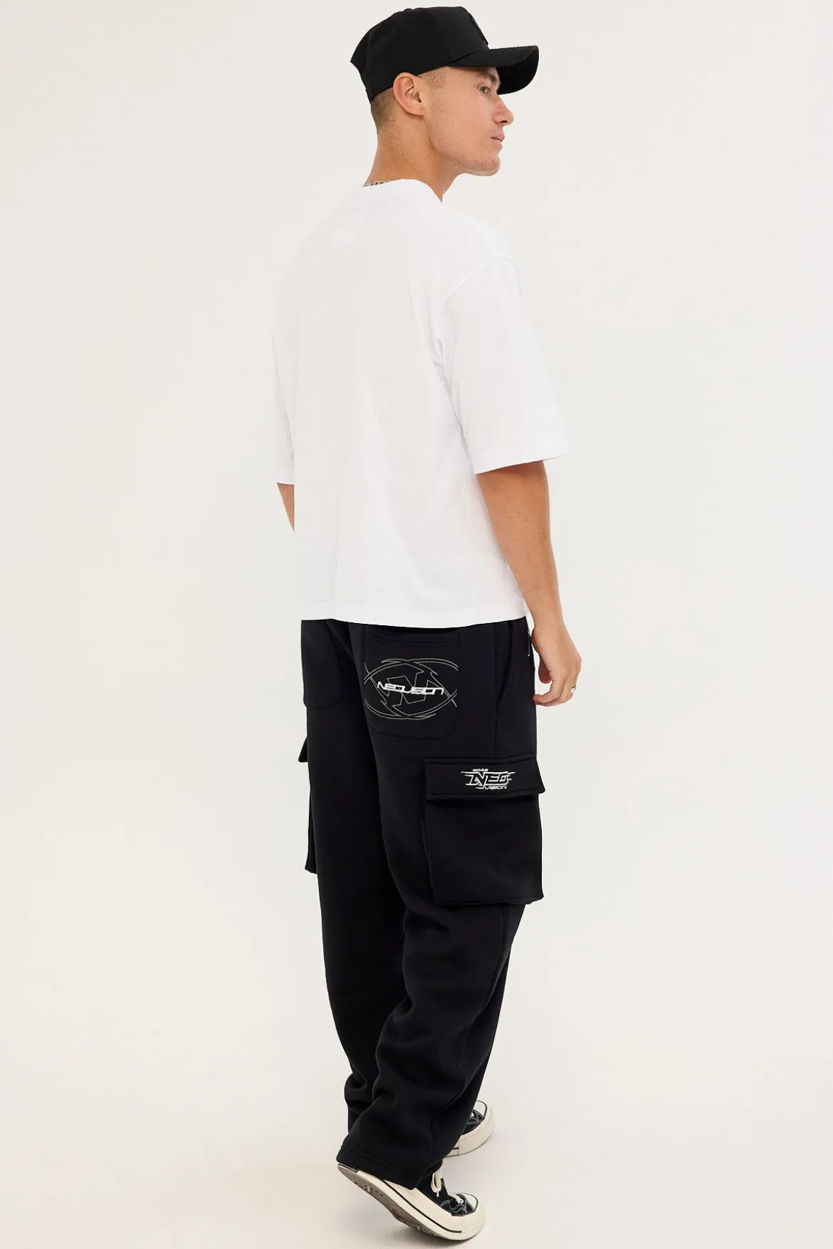 Thrash Baggy Elastic Cuff Sweat Pant Black