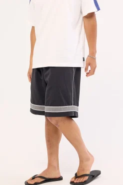 Throw On 2.0 Boardshort Black
