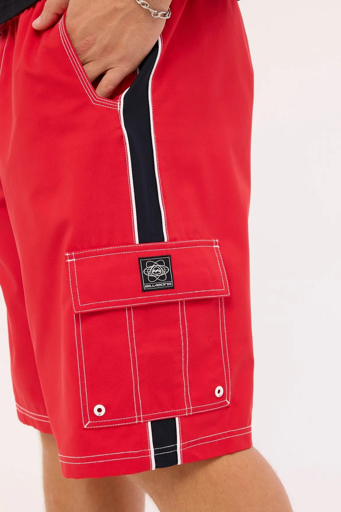 Throw On 3.0 Boardshort True Red