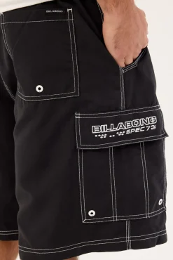 Throw On Boardshort Black/White