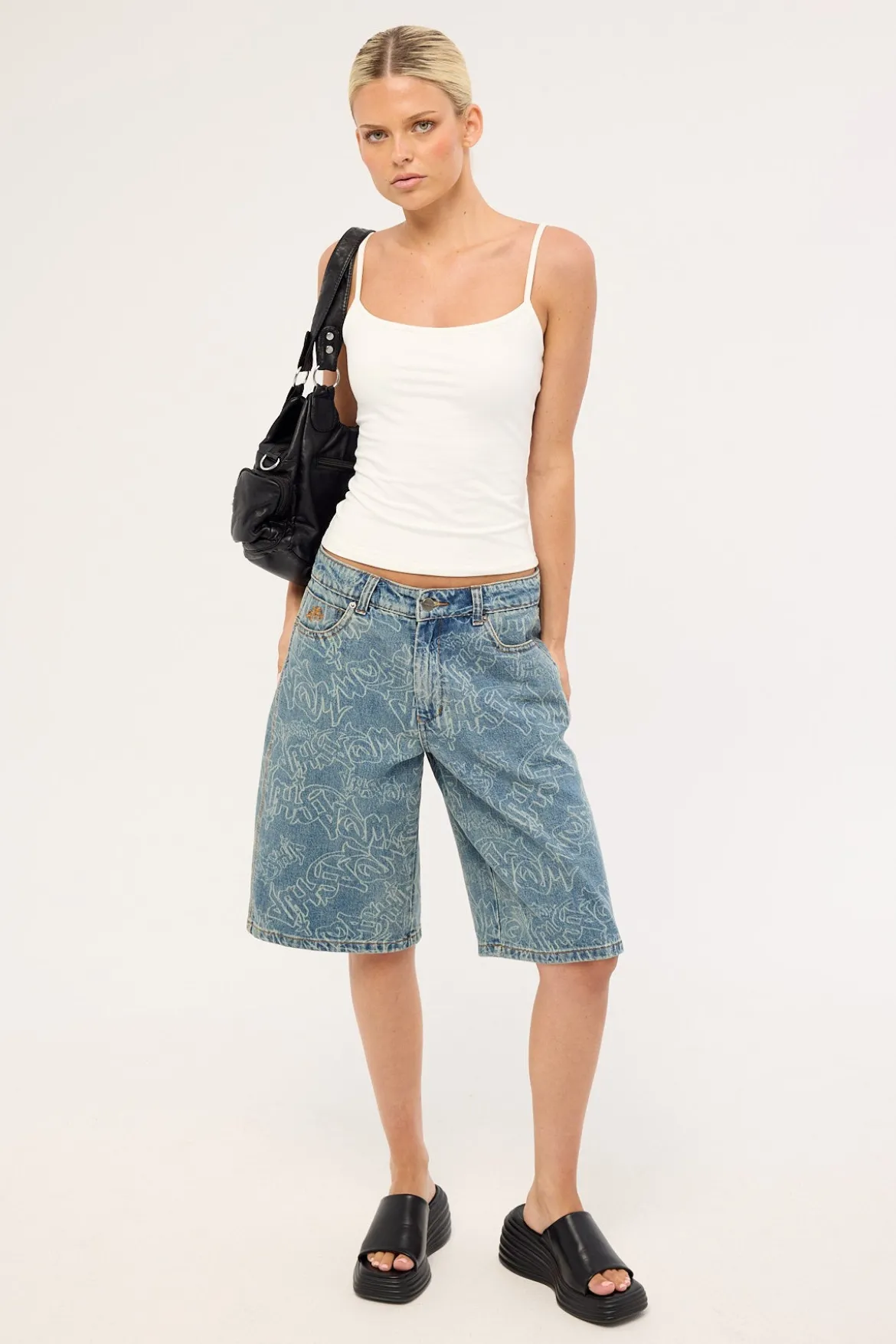 Throws Big Baggy Short Rogue Blue