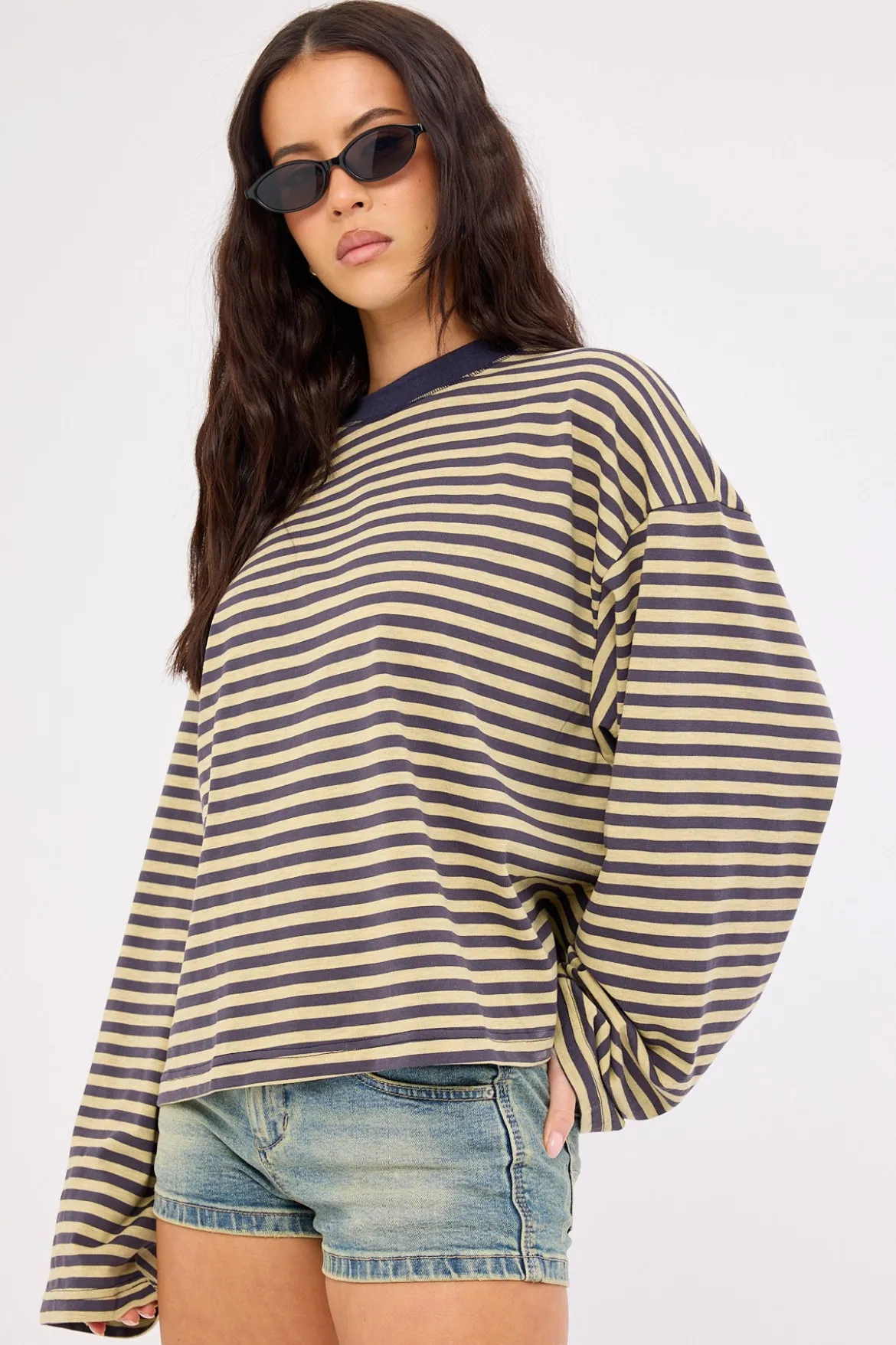 Throws Y2K Micro Short Garbage Grimes Blue