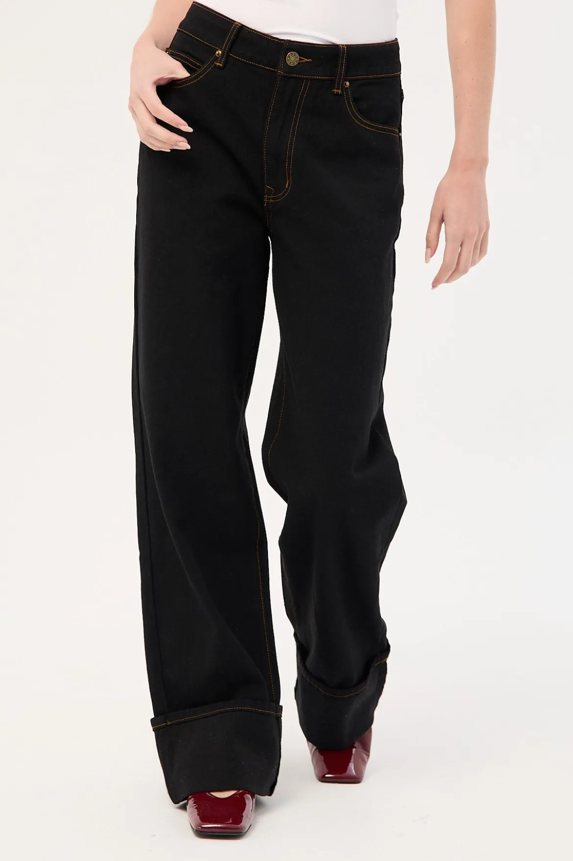Top Model Jean Cuffed Onyx