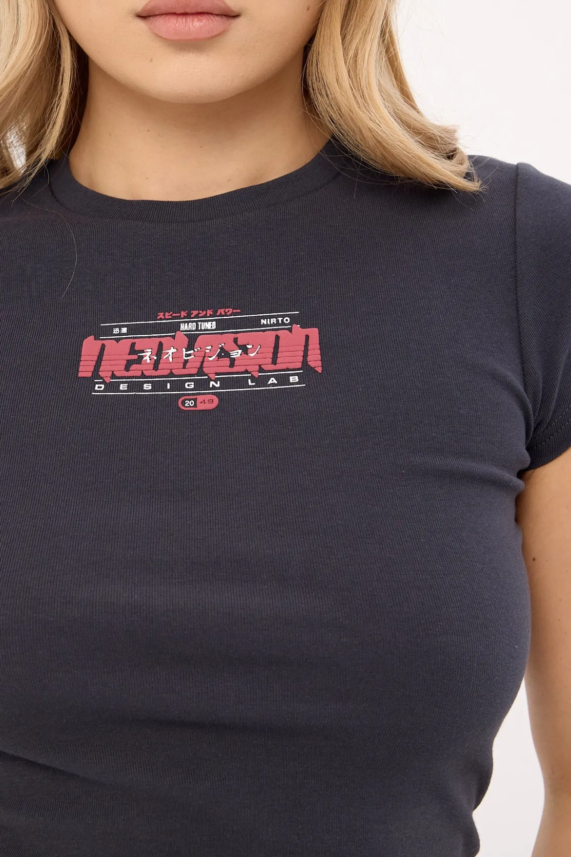 Traction Baby Tee Washed Black