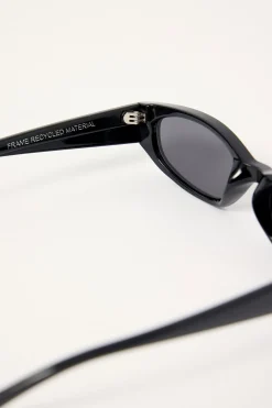 Ultra Black