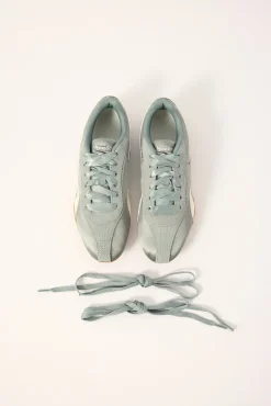 Ultra Lo Light Fog/Chalk/Gum