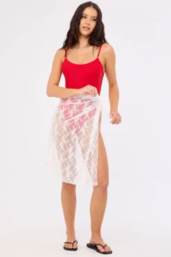 Vela Scoop One Piece Red