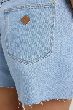 Venice Short Kendall