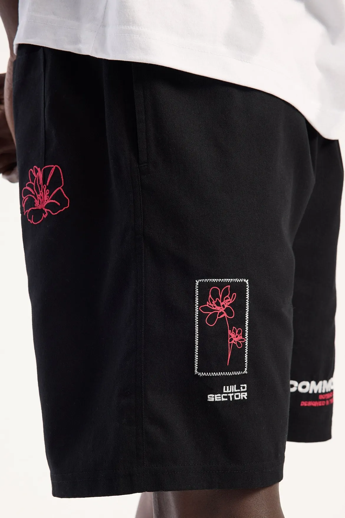 Wild Sector Elastic Waist Short Black