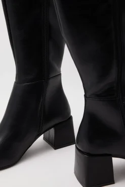 Wolf Boot Black