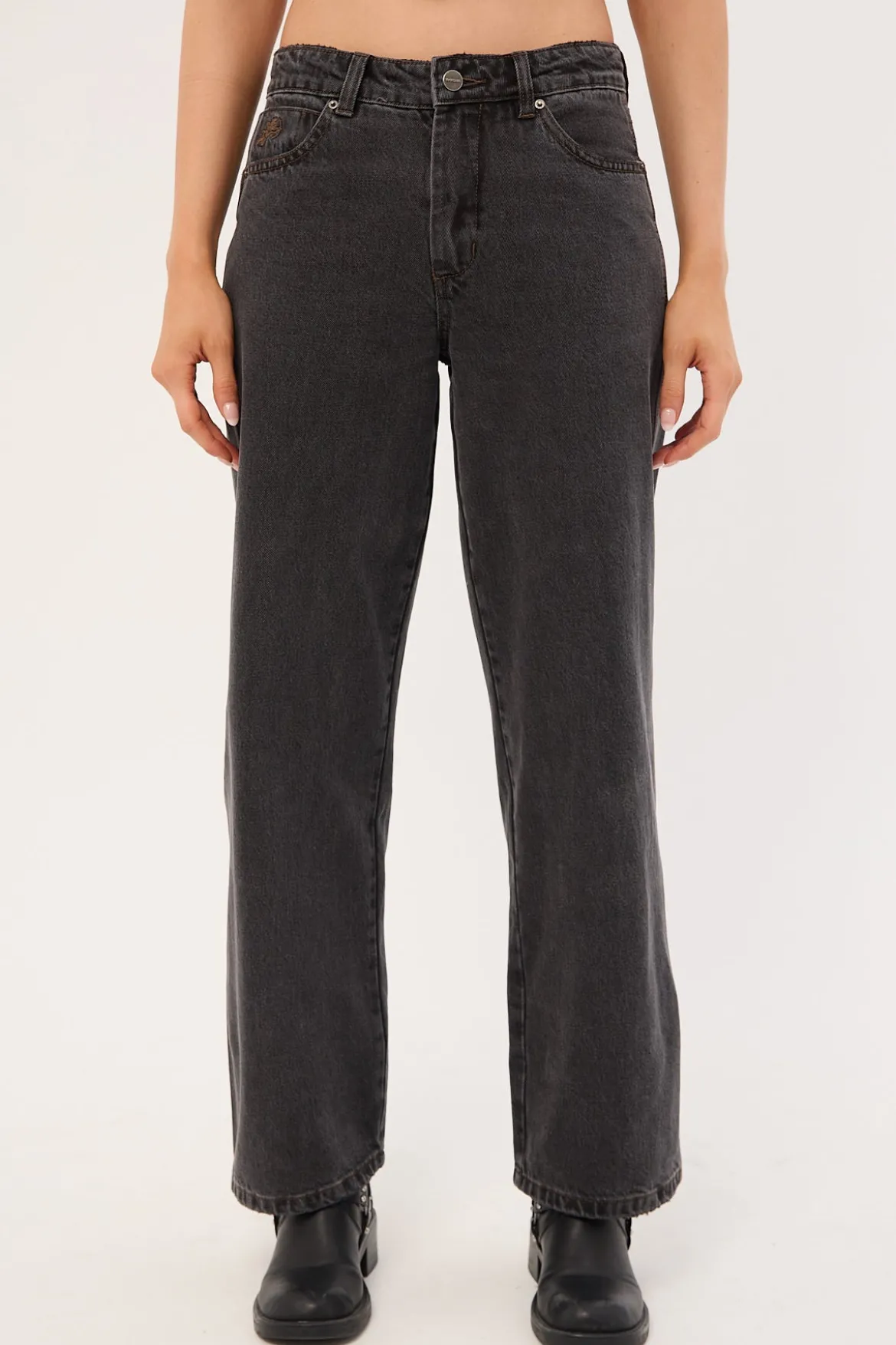 Worship Sloucher Jean Phantom