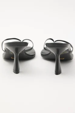 Xami Thong Heel Black